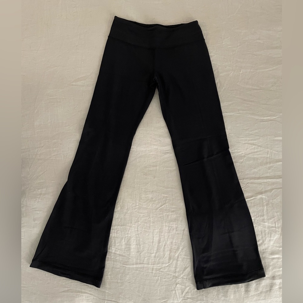 Lululemon Groove Pant Flare, Black, Size 6